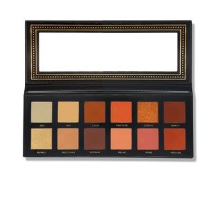 ACE BEAUTE SERENITY PALETTE (LIMITED EDITION)